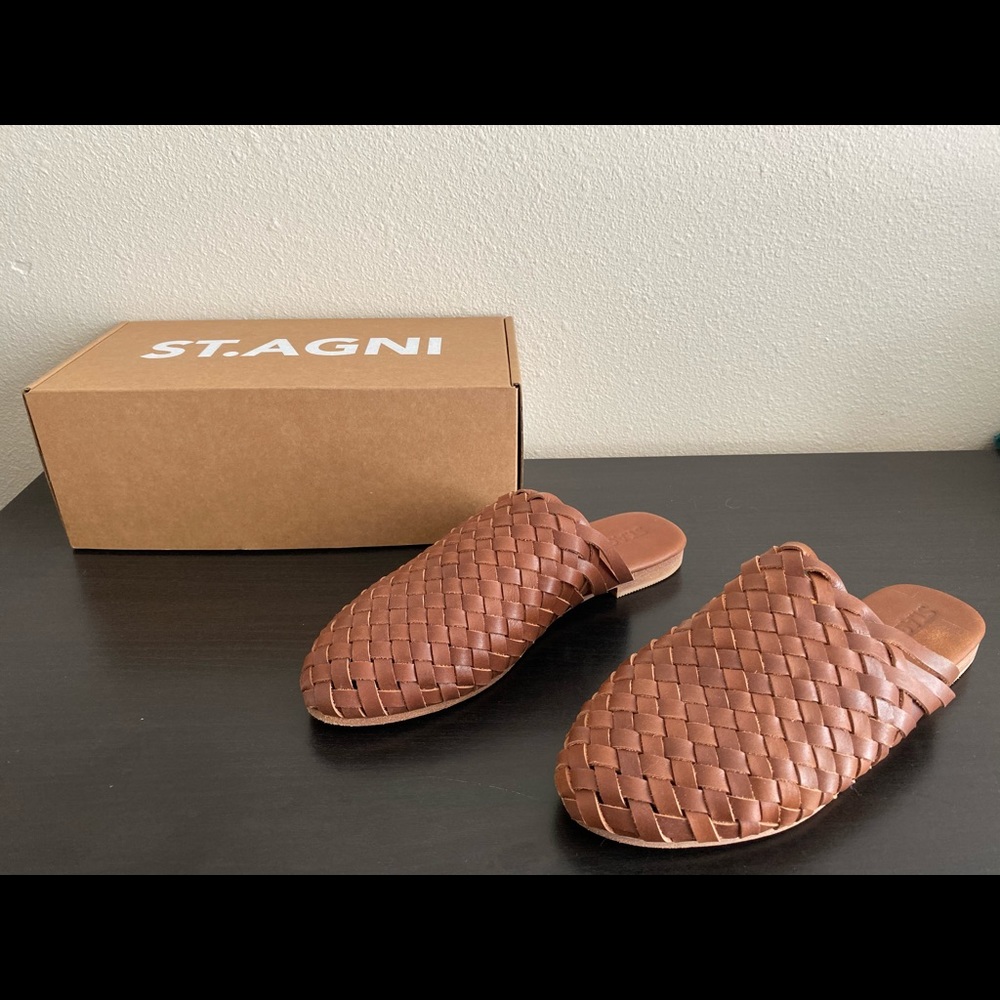 St. Agni Bunto Woven Loafers in Vintage Tan